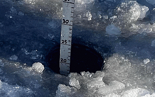 Ratownicy MOPR ostrzegają przed niebezpiecznym zjawiskiem podwójnego lodu